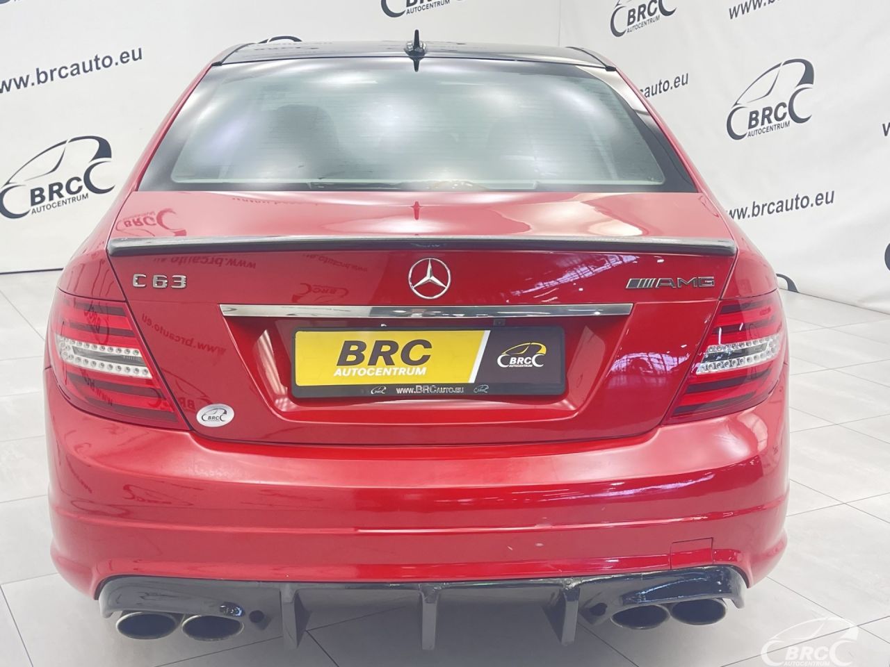 Mercedes-Benz C63 AMG | 37