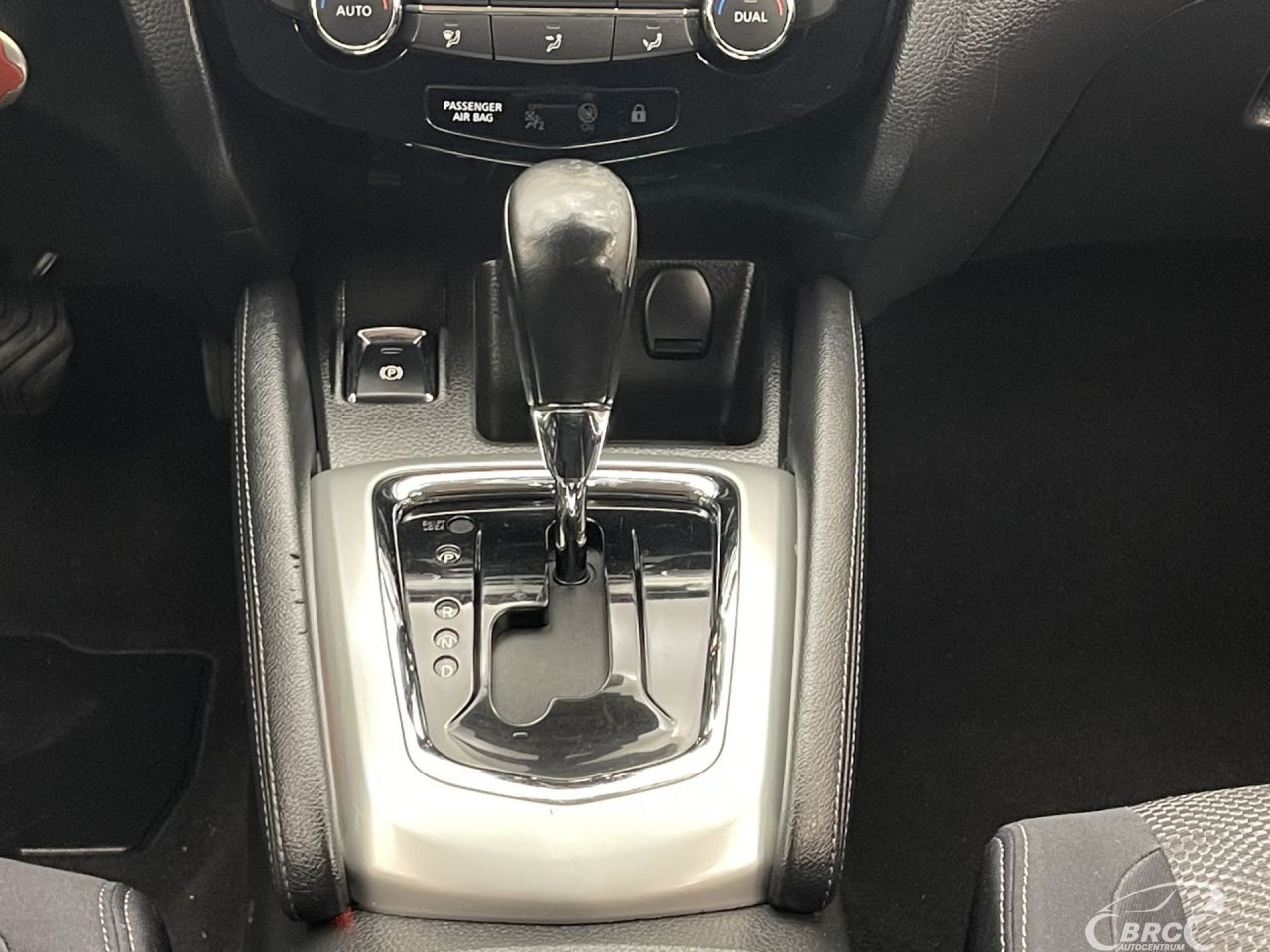 Nissan Qashqai | 16