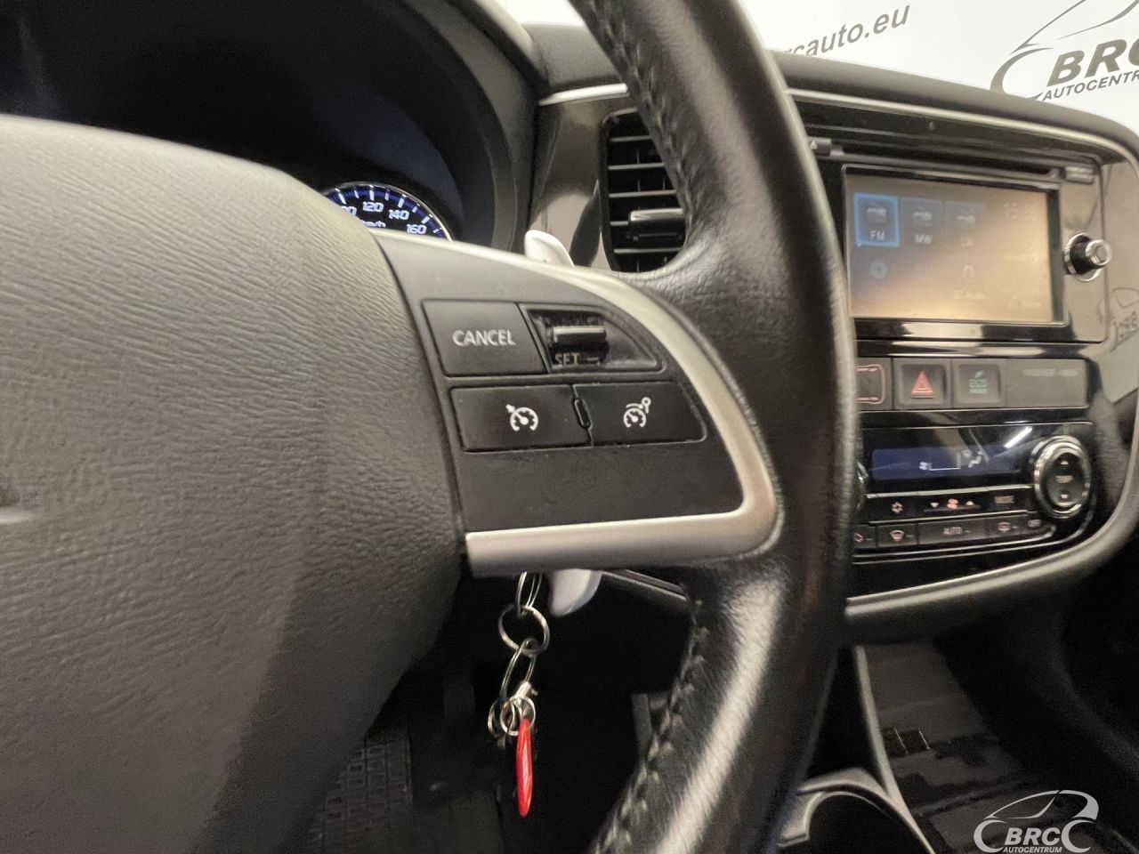 Mitsubishi Outlander | 28