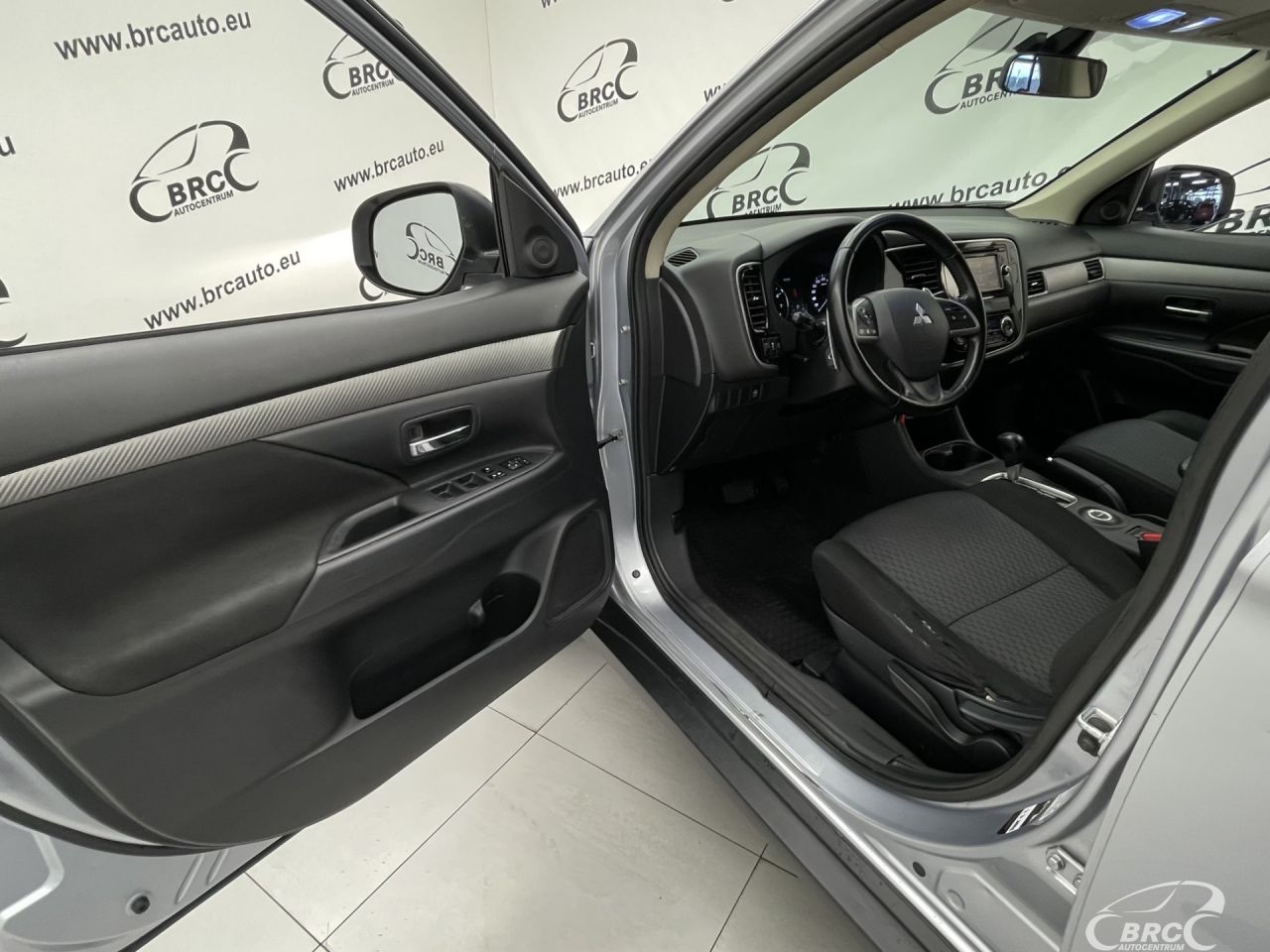 Mitsubishi Outlander | 17