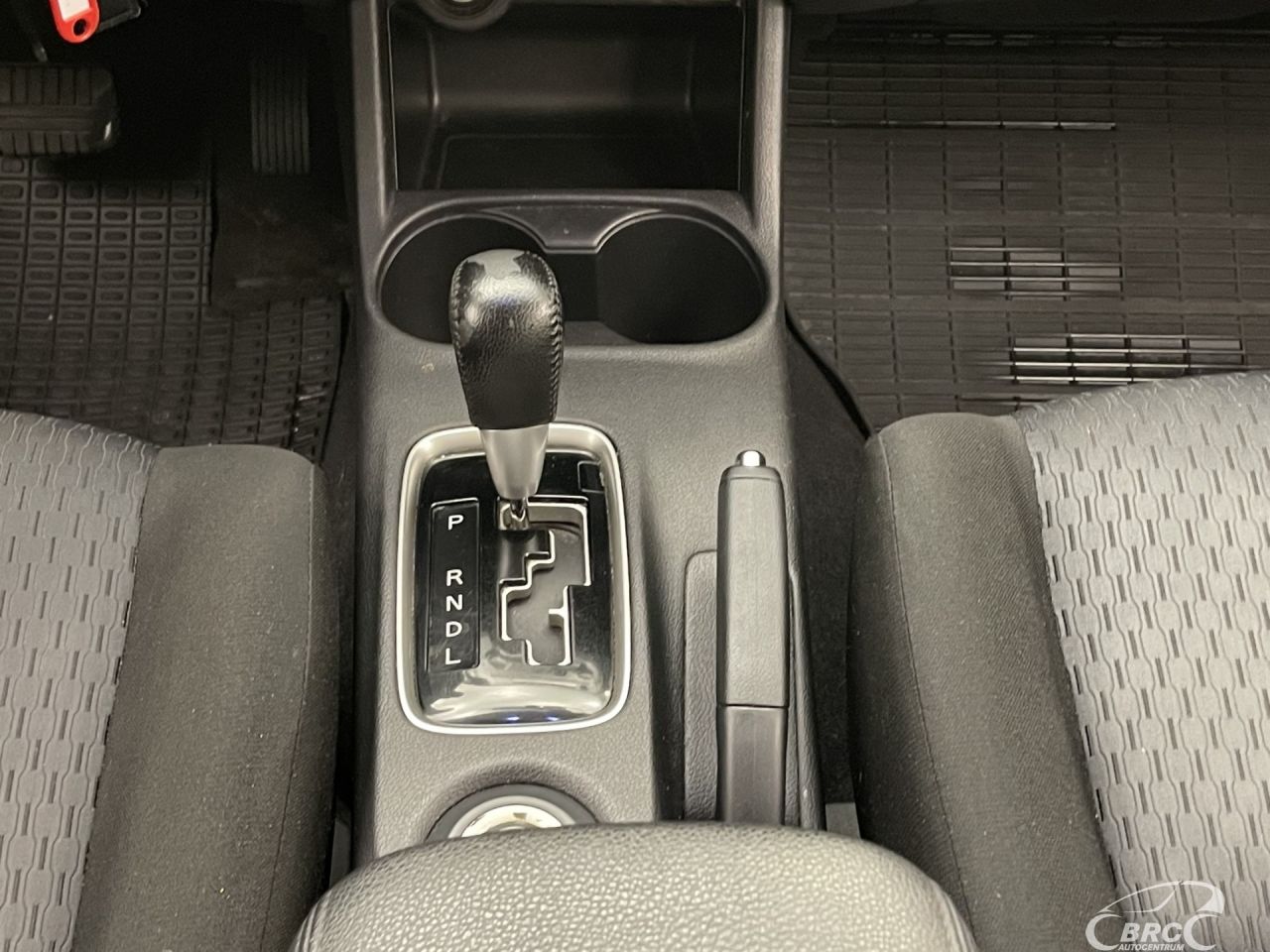Mitsubishi Outlander | 16