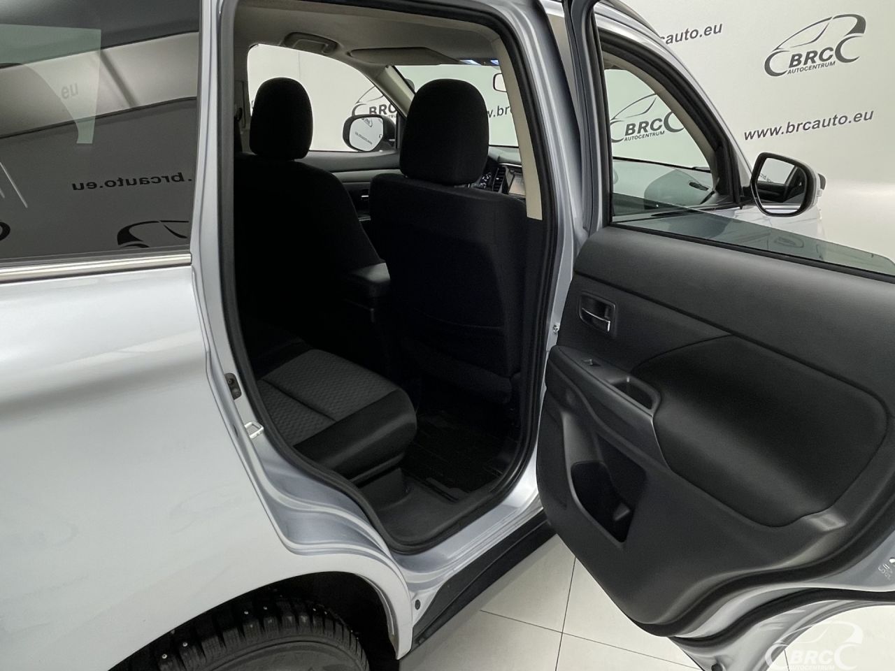 Mitsubishi Outlander | 11