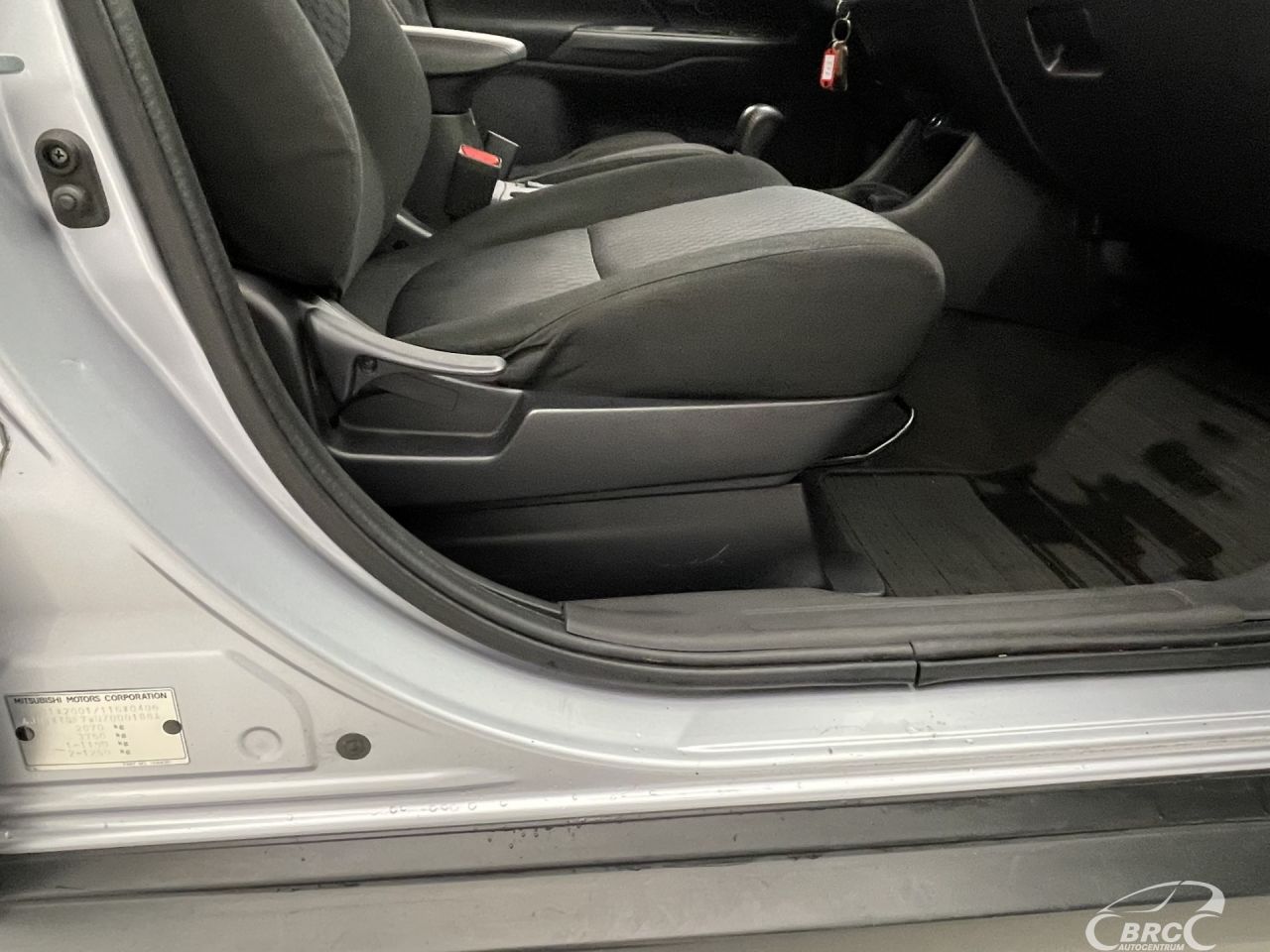 Mitsubishi Outlander | 5