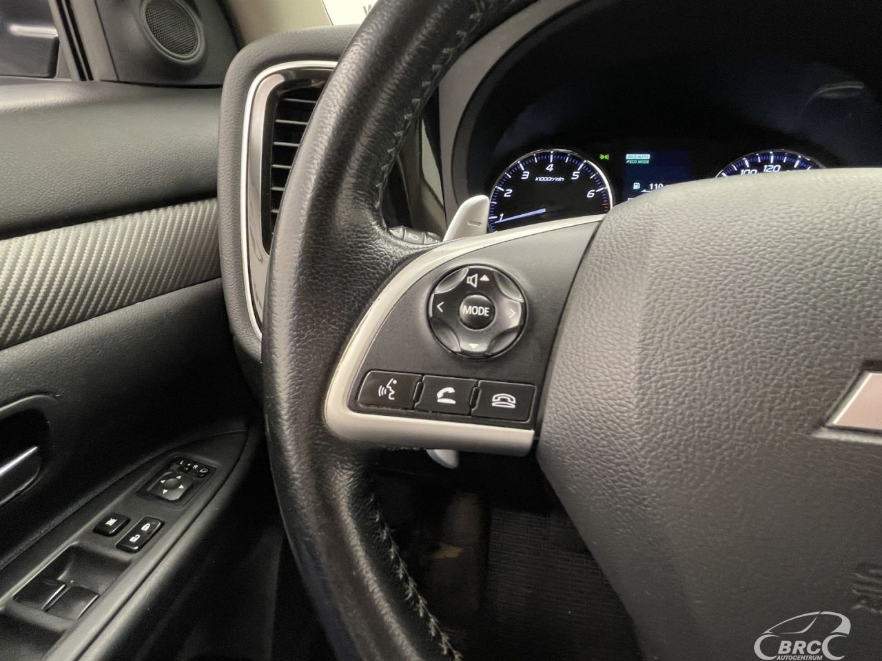 Mitsubishi Outlander | 29