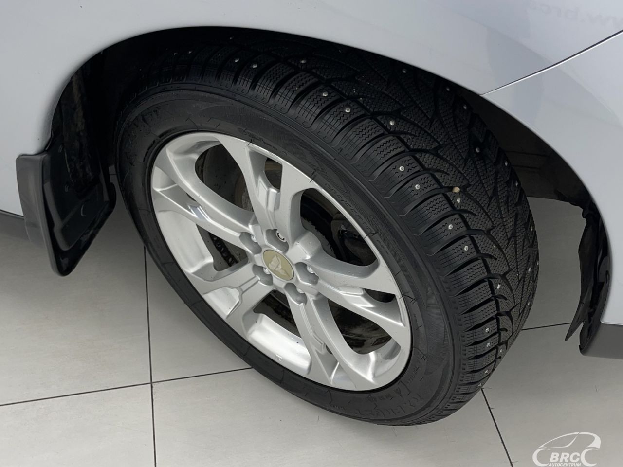 Mitsubishi Outlander | 37