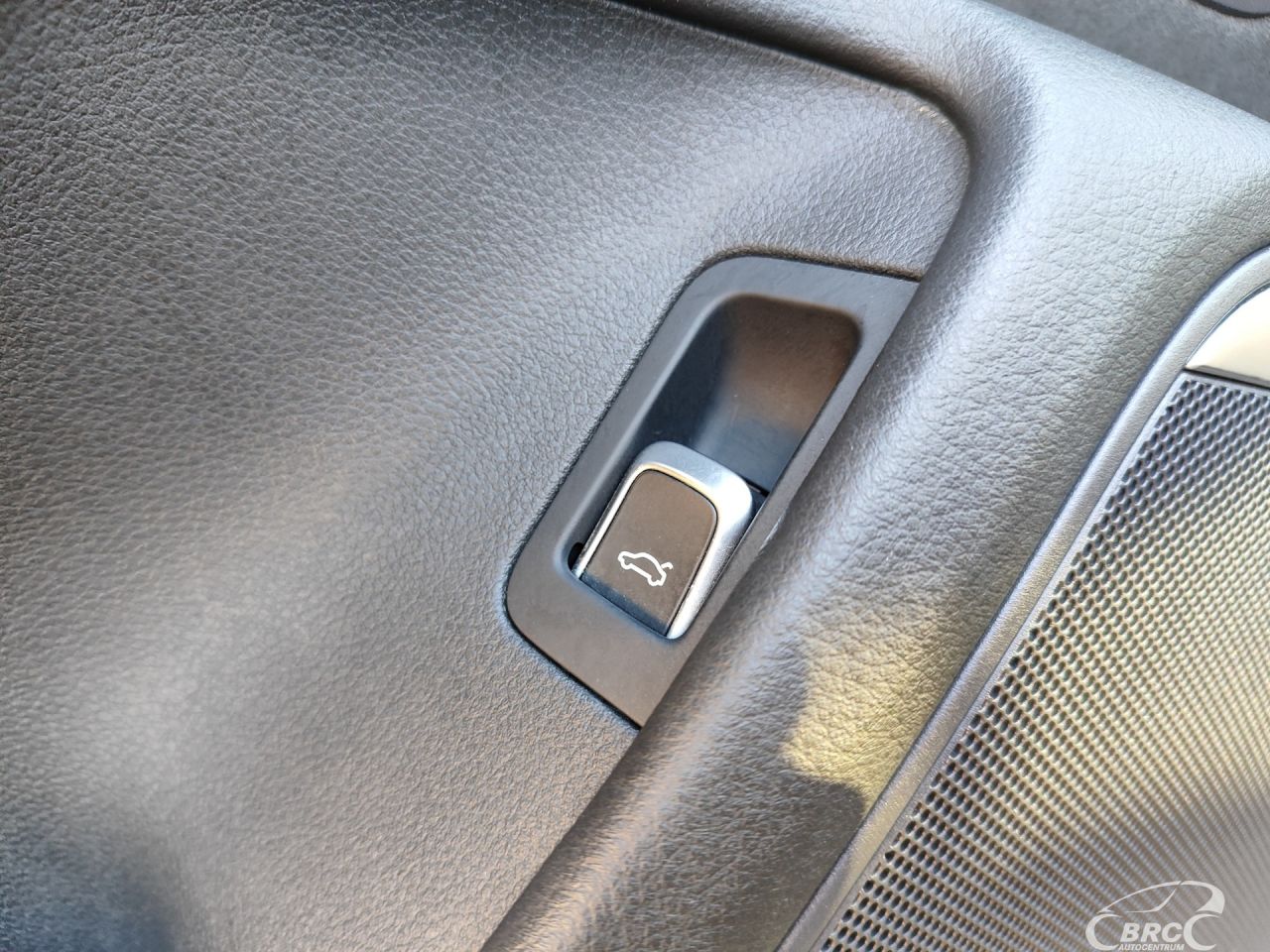 Audi A6 | 24
