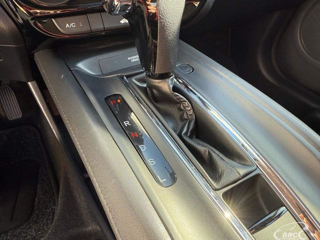 Honda HR-V | 28