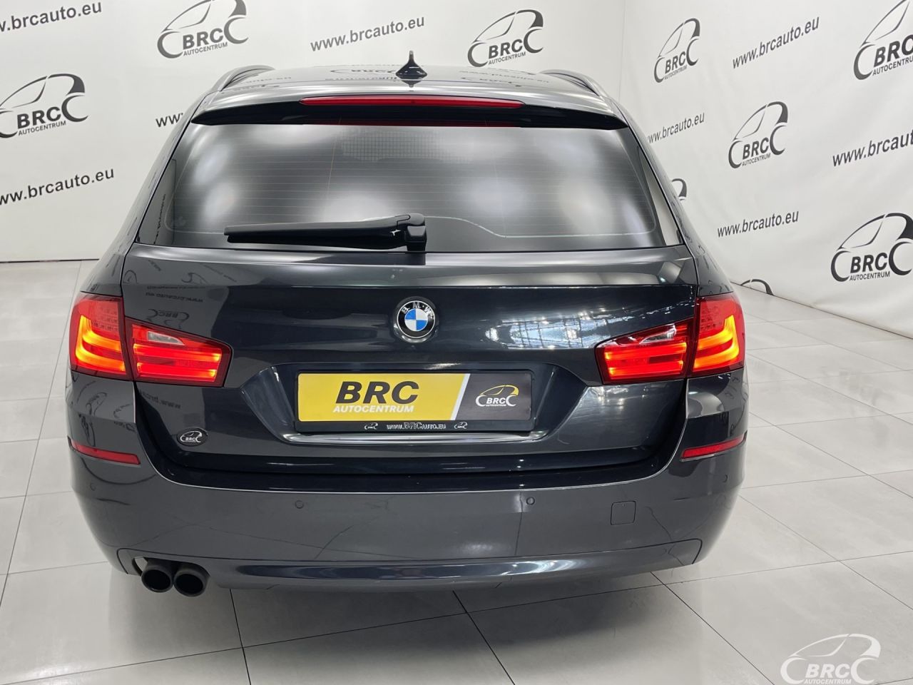 BMW 520 | 55