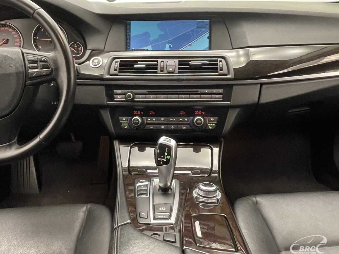 BMW 520 | 13