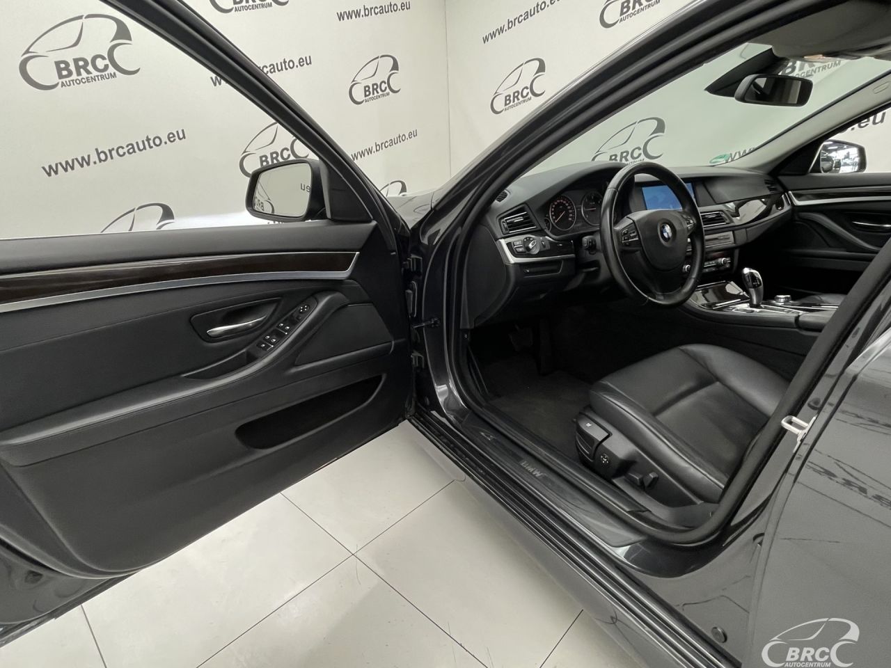 BMW 520 | 16