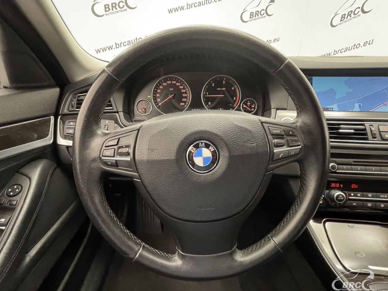 BMW 520 | 25