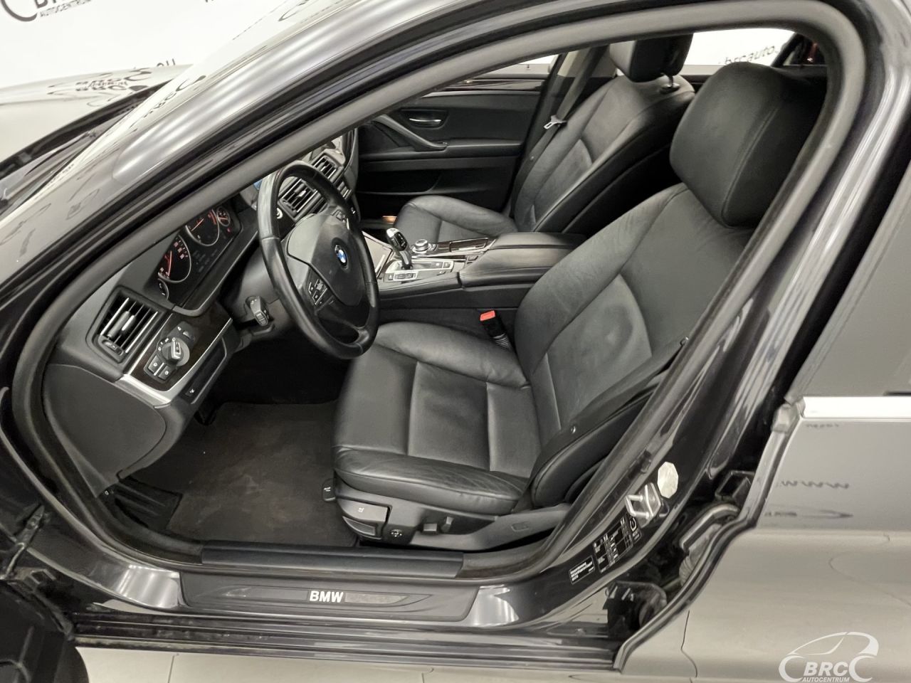 BMW 520 | 18