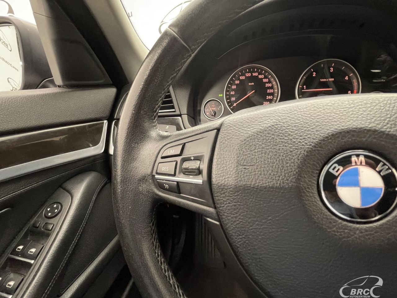 BMW 520 | 27