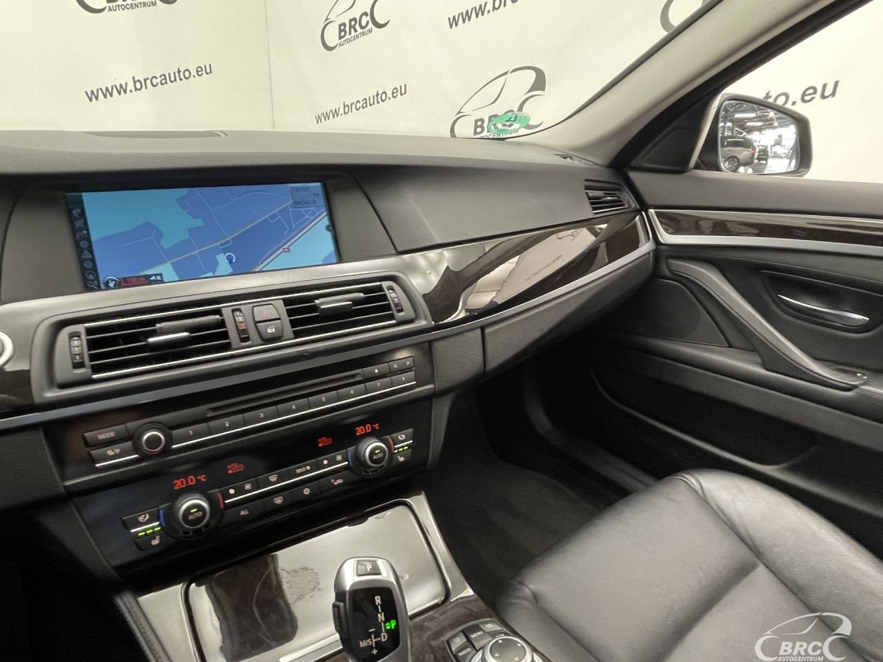 BMW 520 | 24