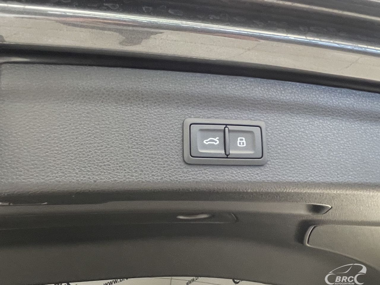 Audi Q3 | 47