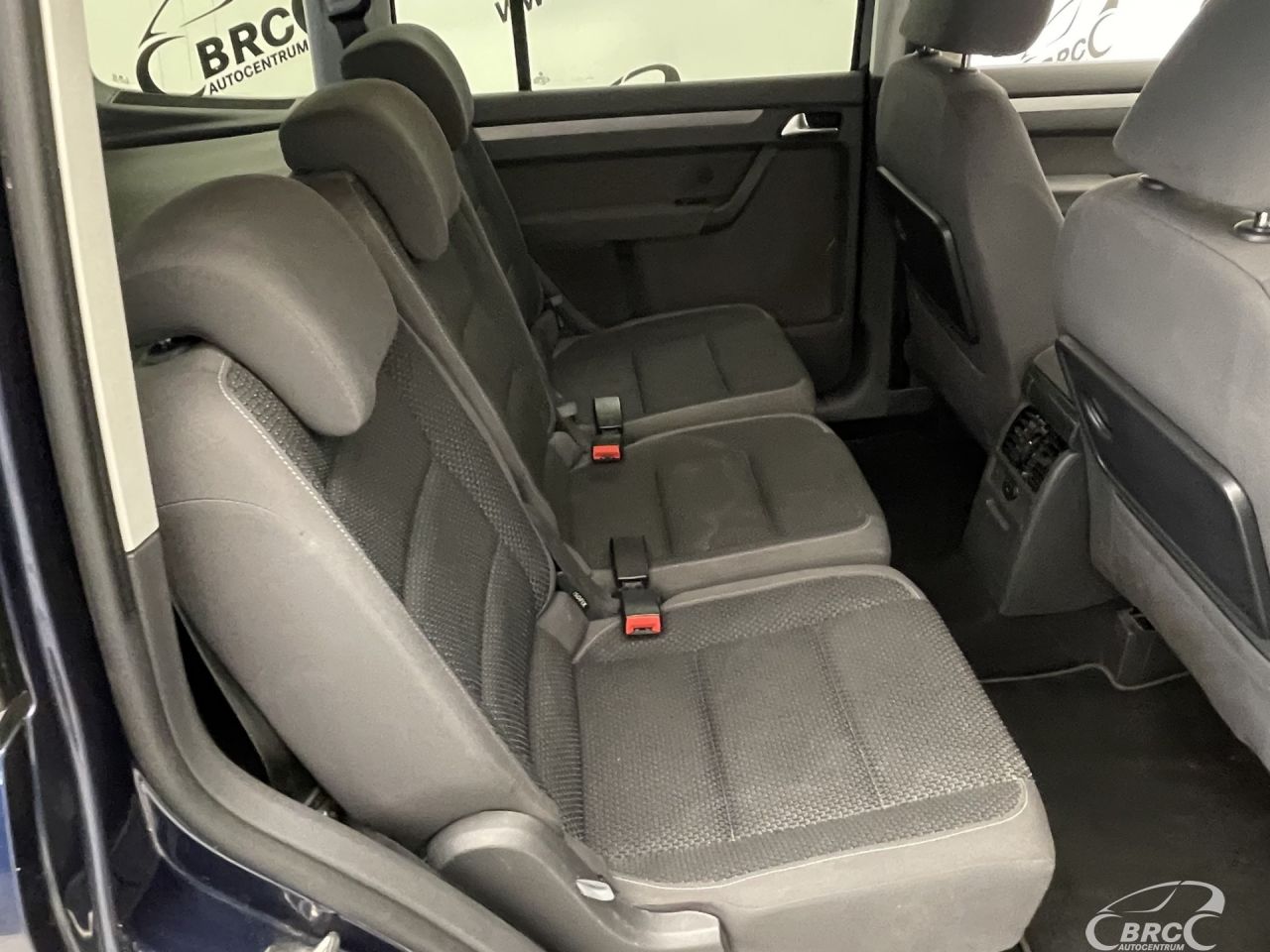 Volkswagen Touran | 9