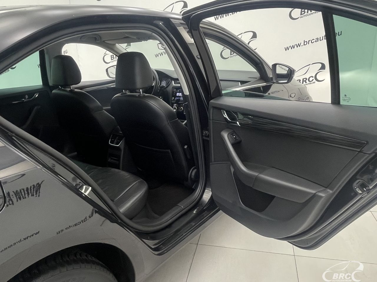 Skoda Octavia | 11