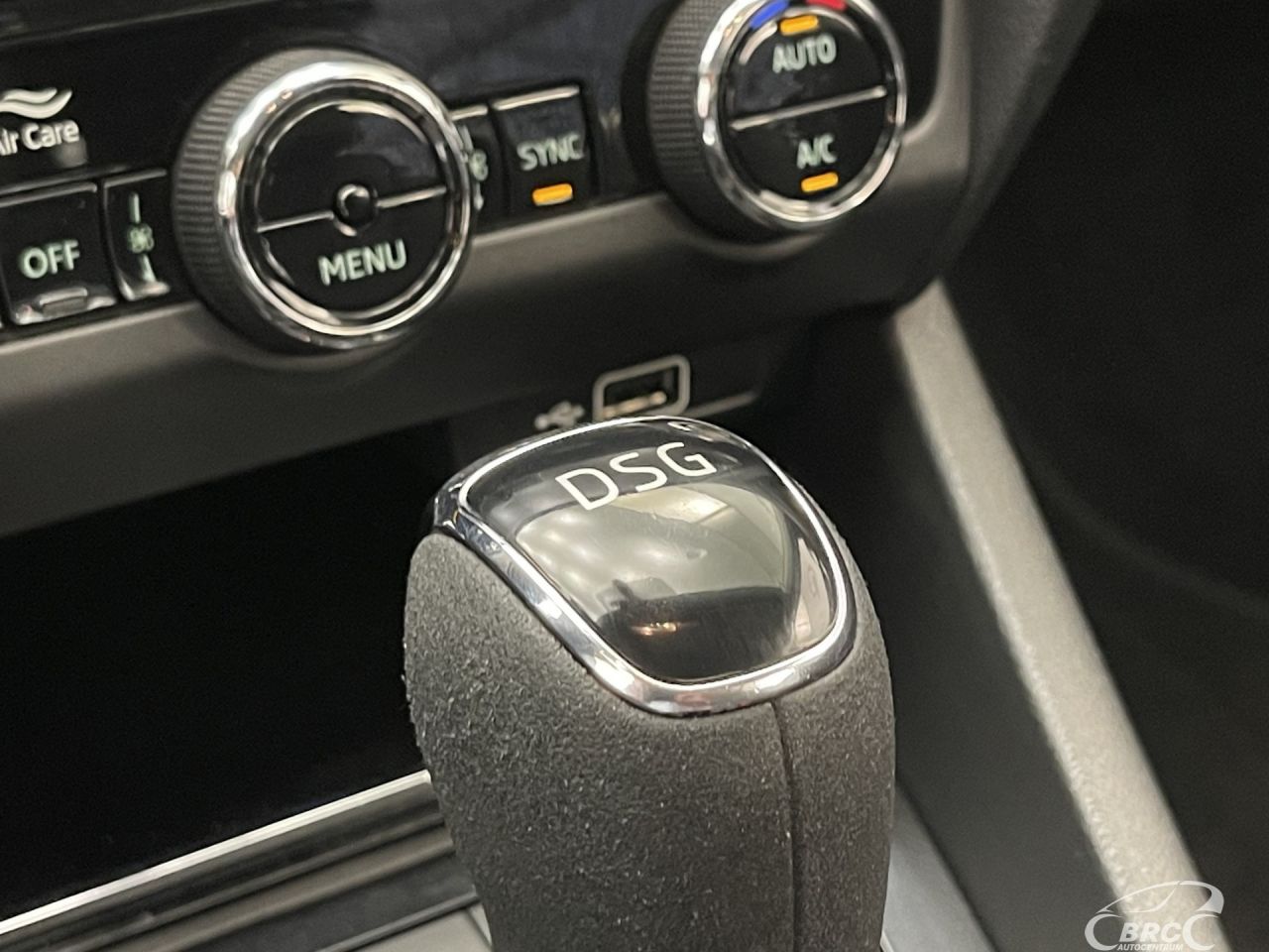 Skoda Octavia | 24