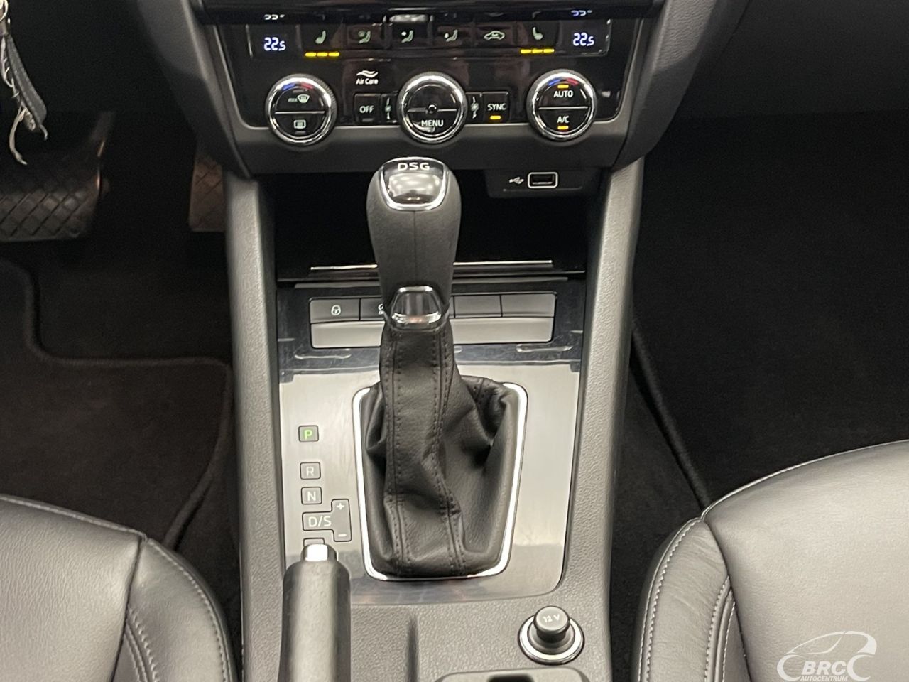 Skoda Octavia | 16