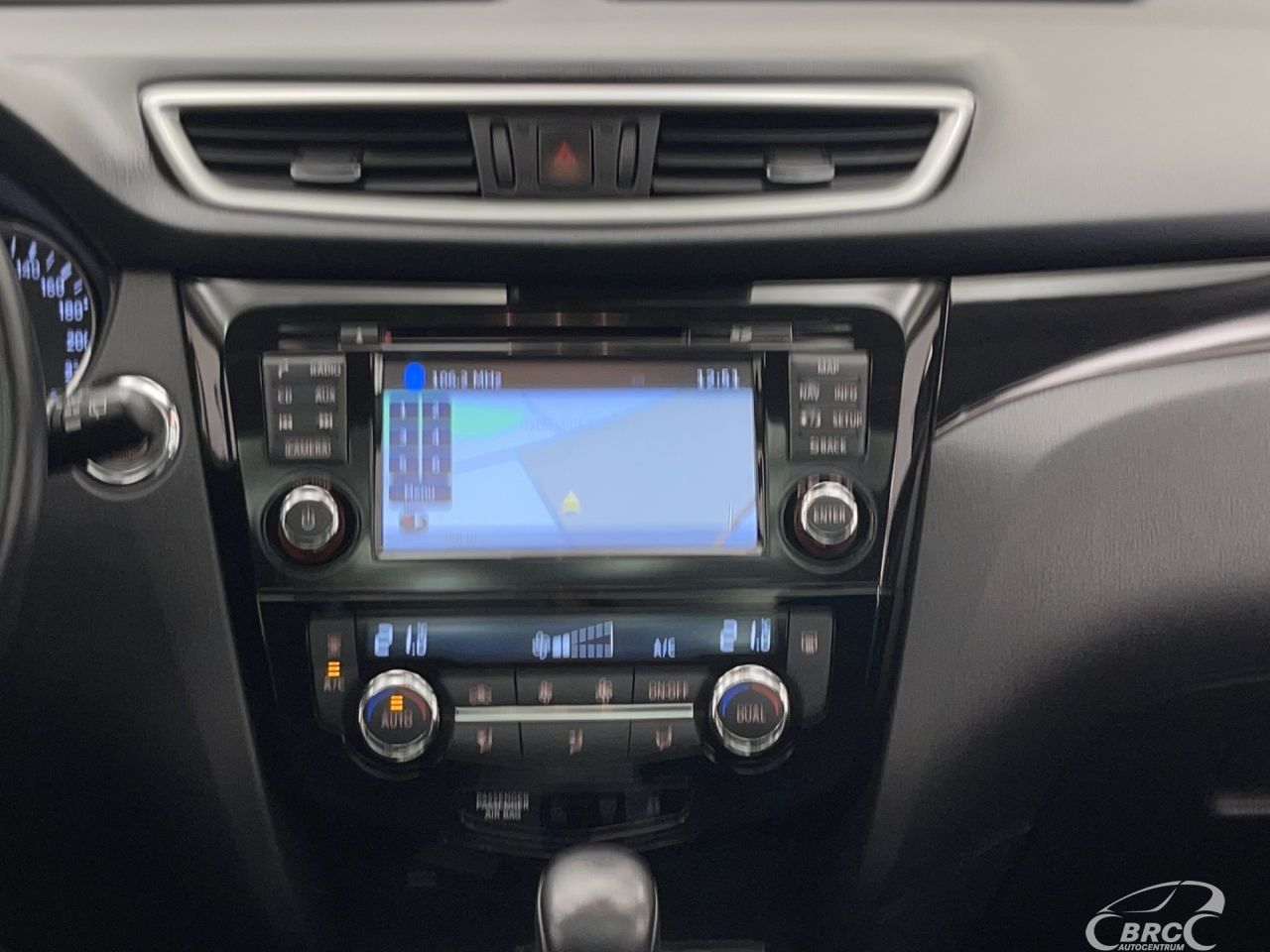 Nissan Qashqai | 14