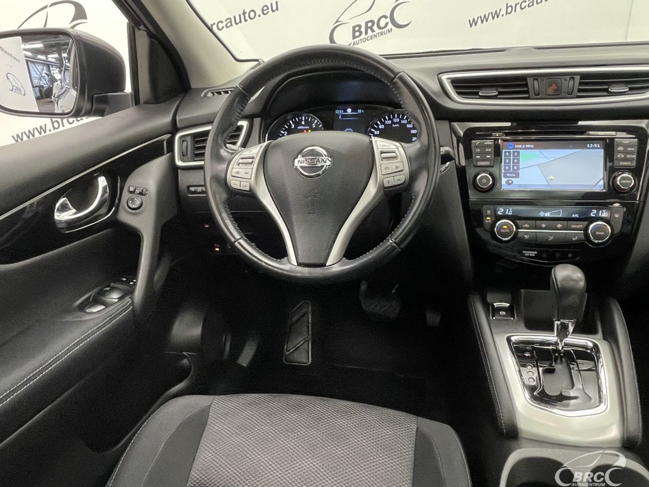 Nissan Qashqai | 12
