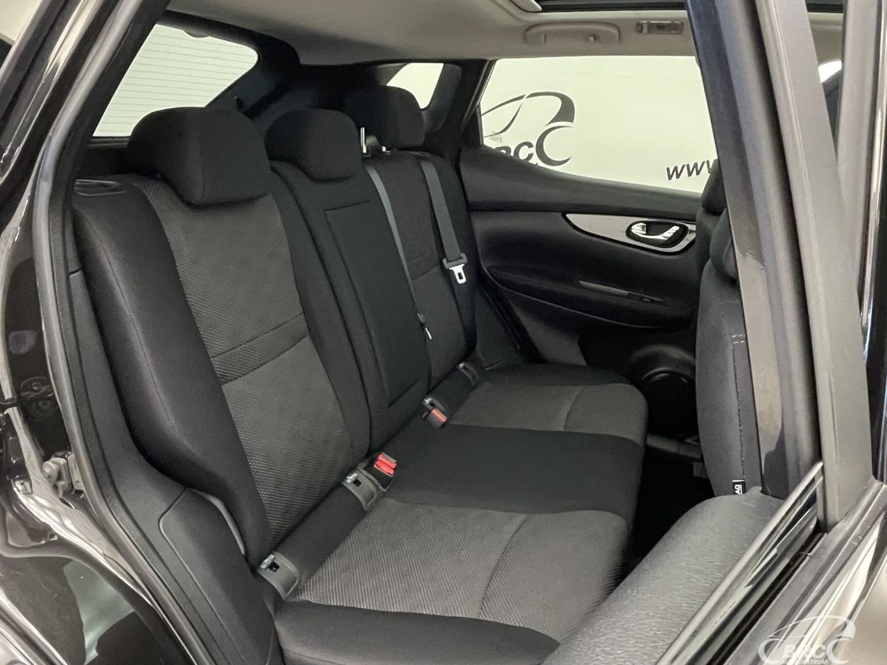 Nissan Qashqai | 10
