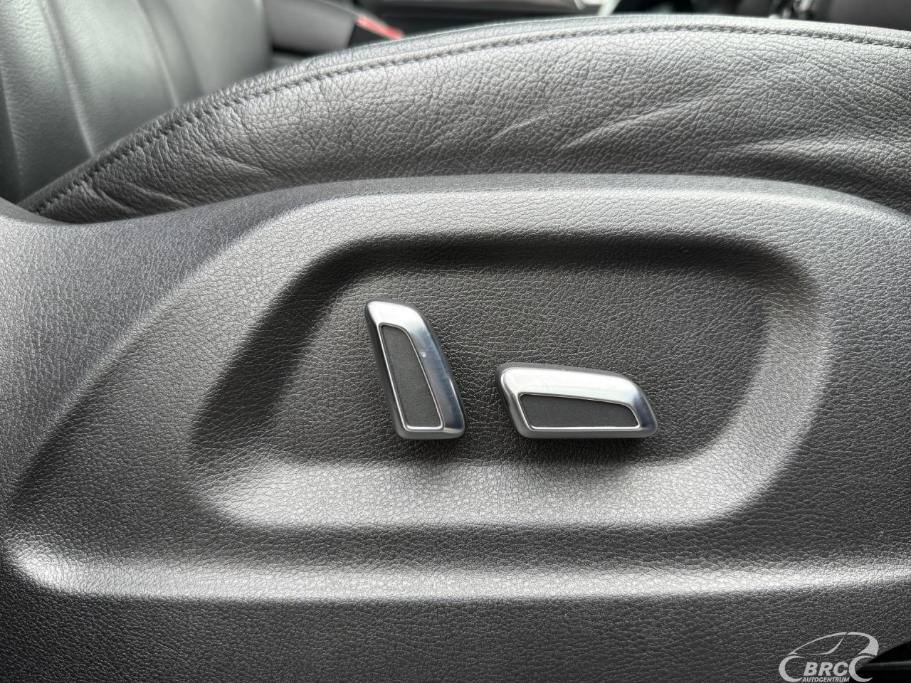 Audi Q5 | 9