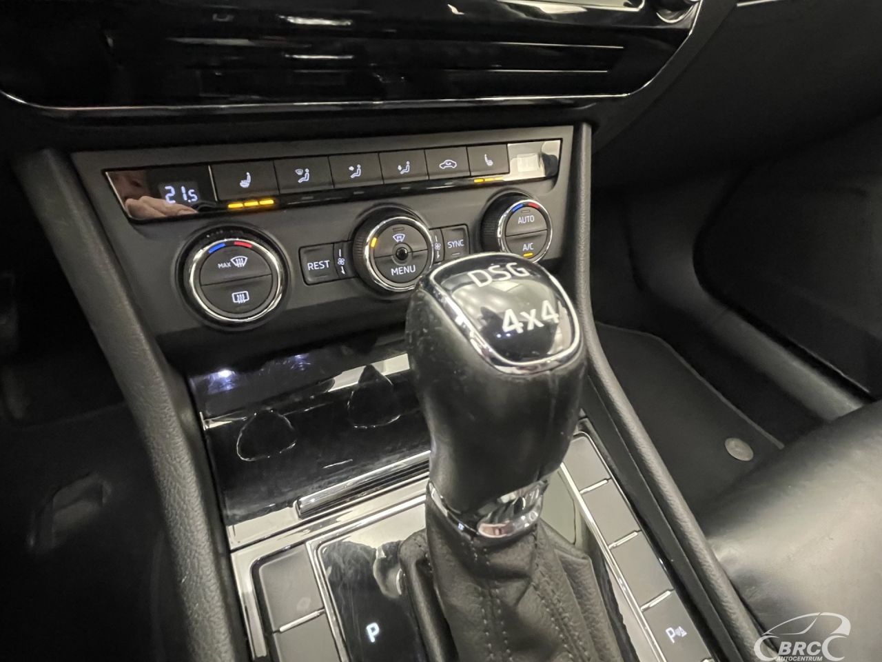 Skoda Superb | 27