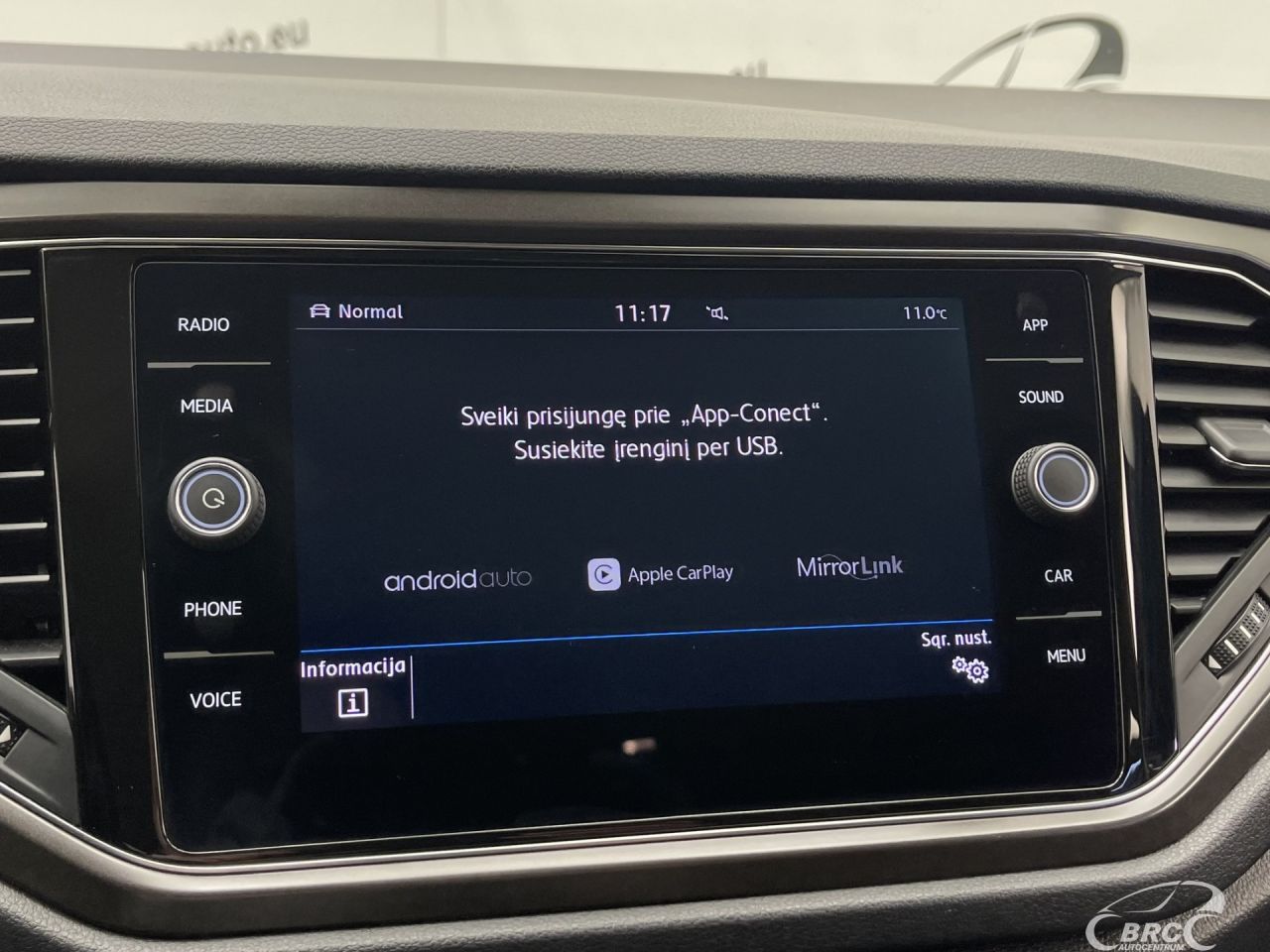 Volkswagen T-Roc | 33