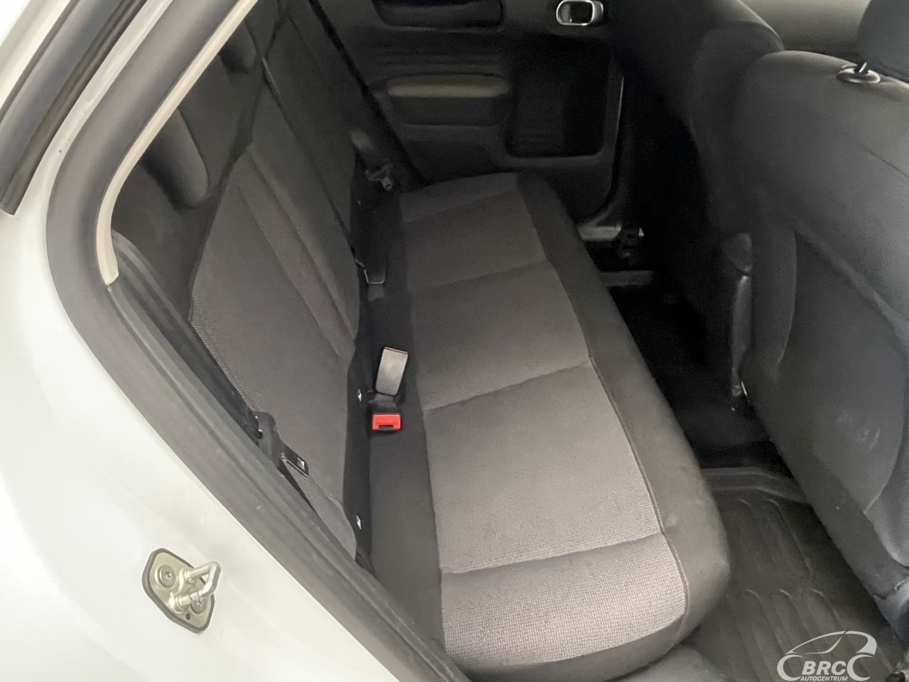 Citroen C4 | 10