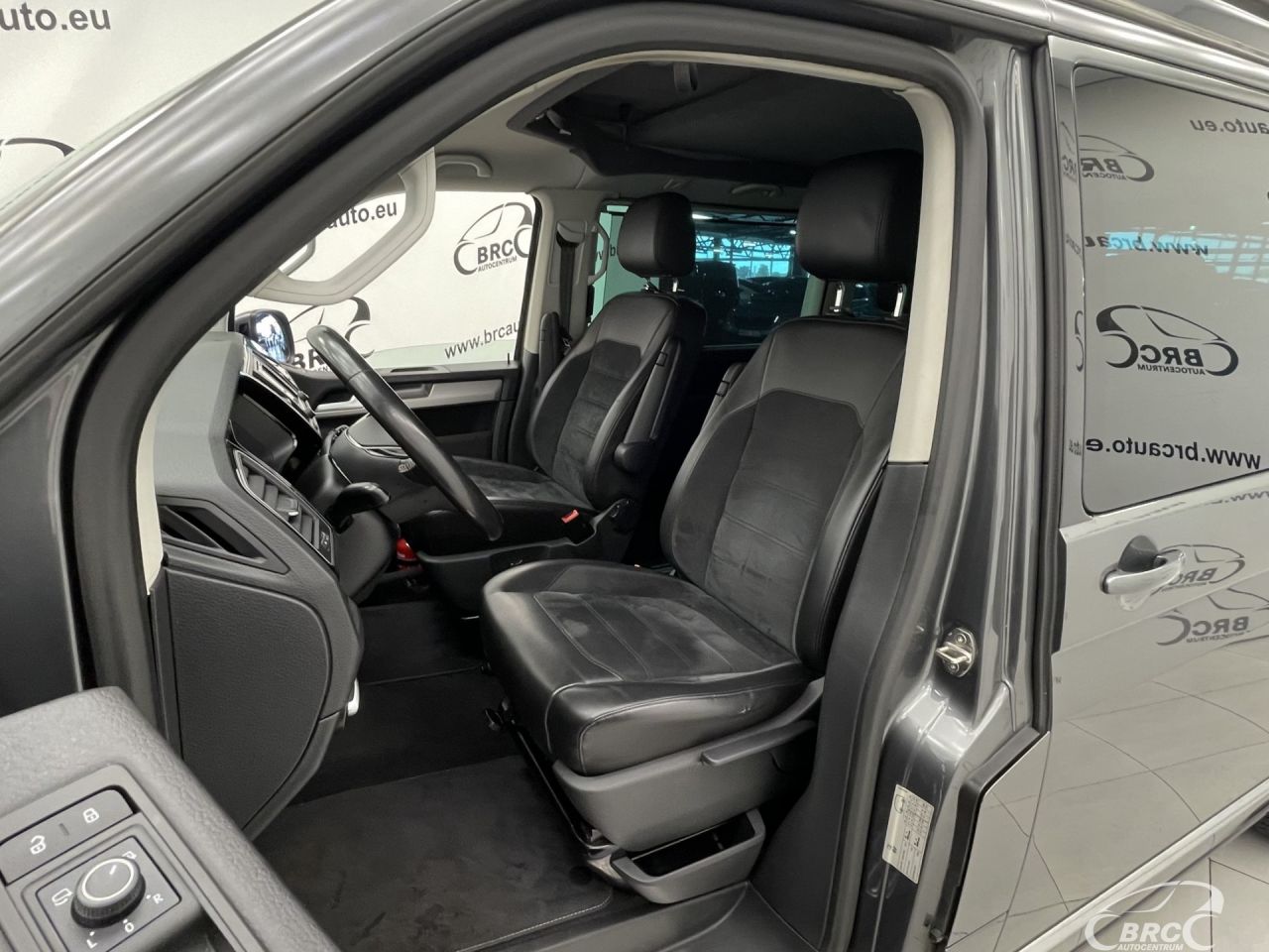 Volkswagen Multivan | 22