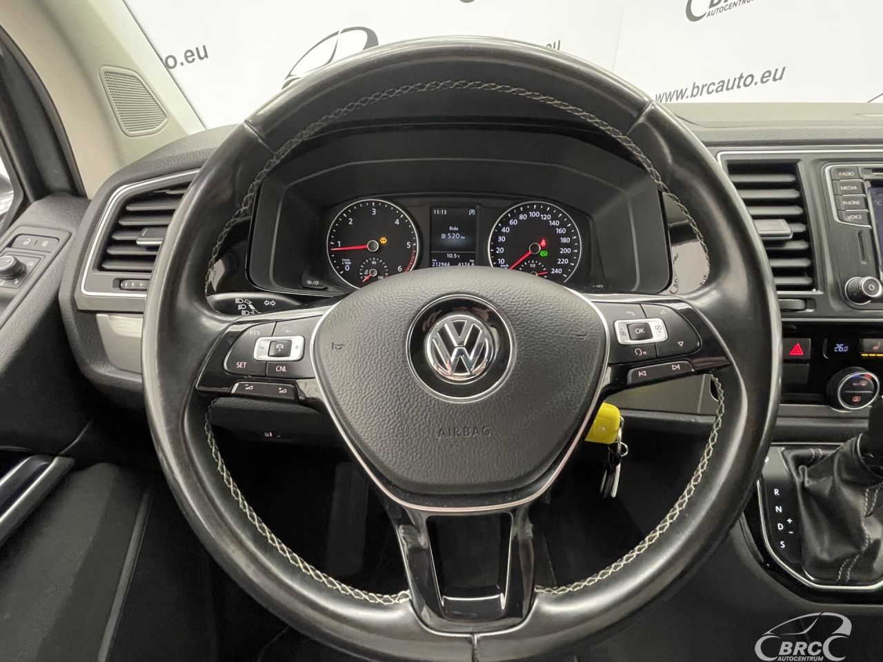 Volkswagen Multivan | 24
