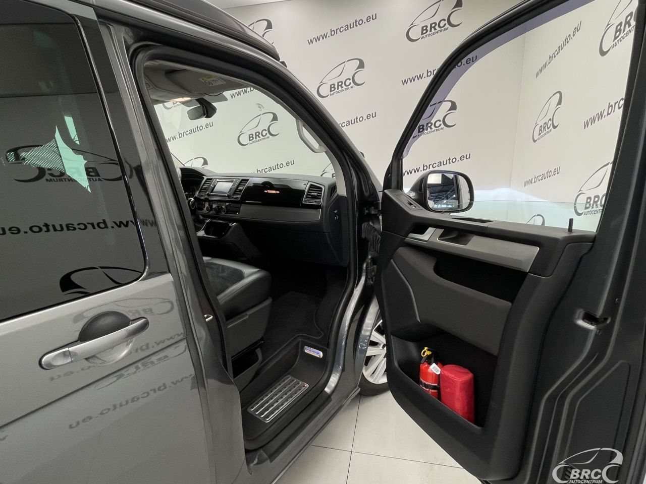 Volkswagen Multivan | 7
