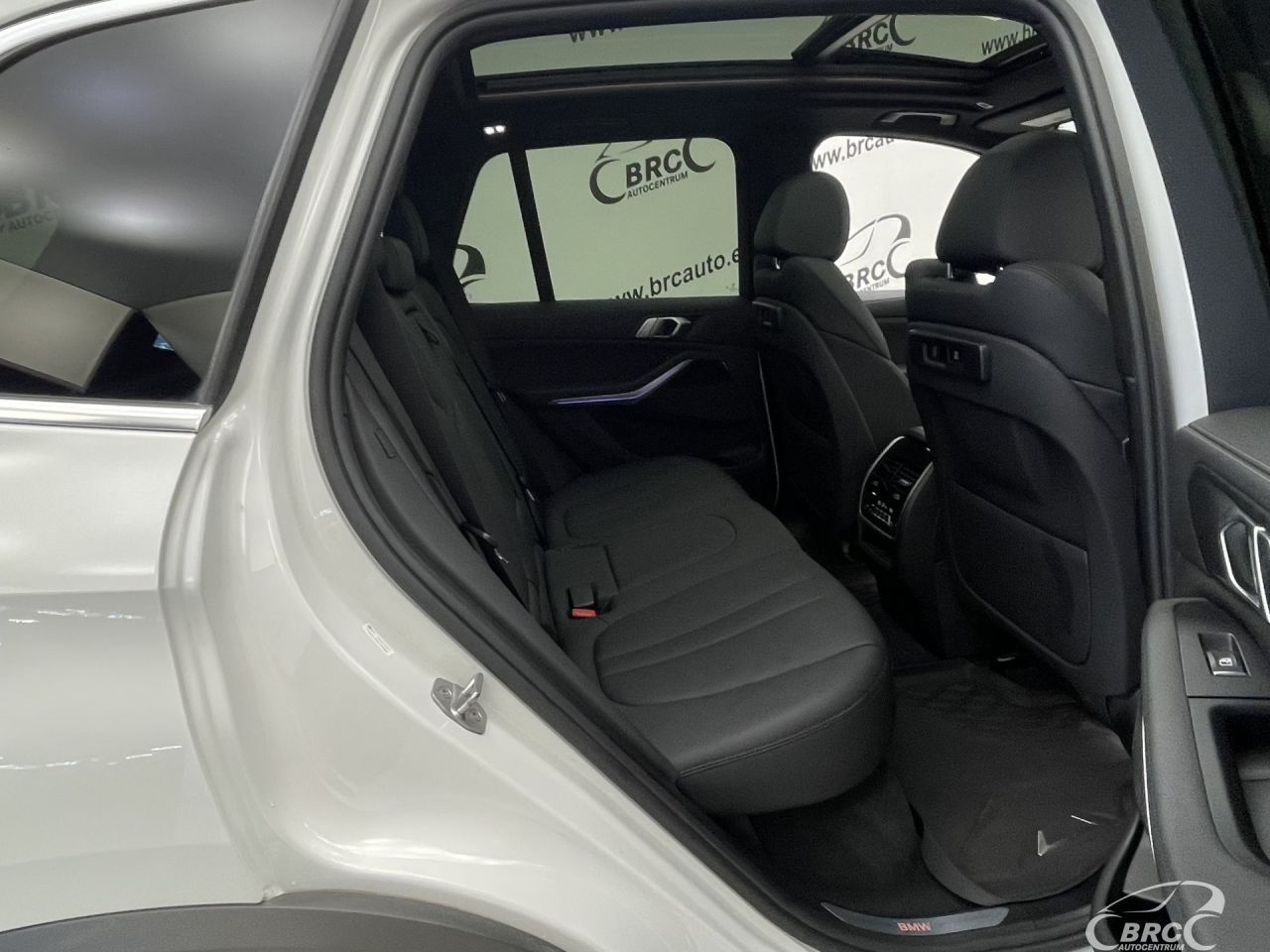 BMW X5 | 8