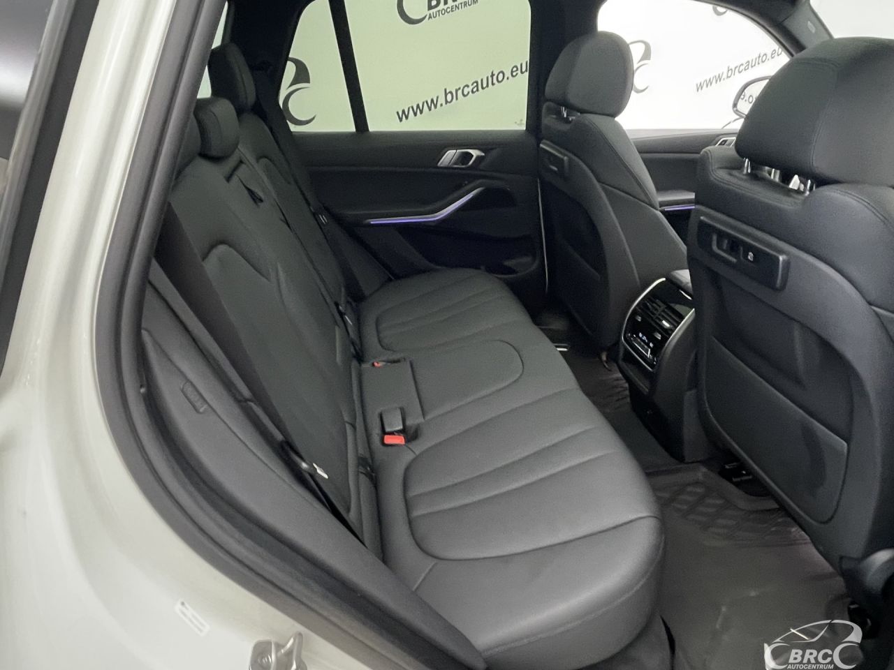 BMW X5 | 9