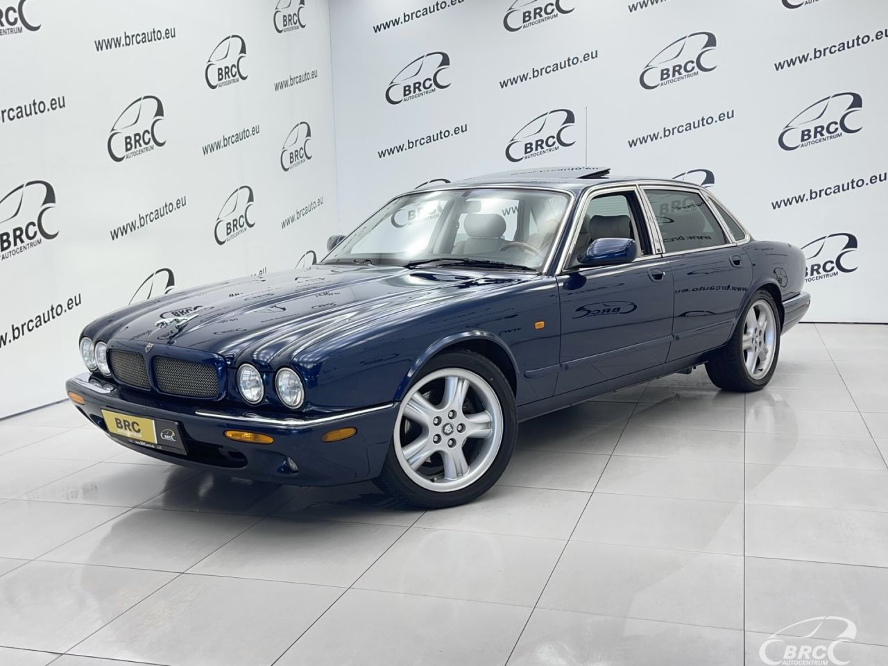 Jaguar XJR, 4.0 l., Седан
