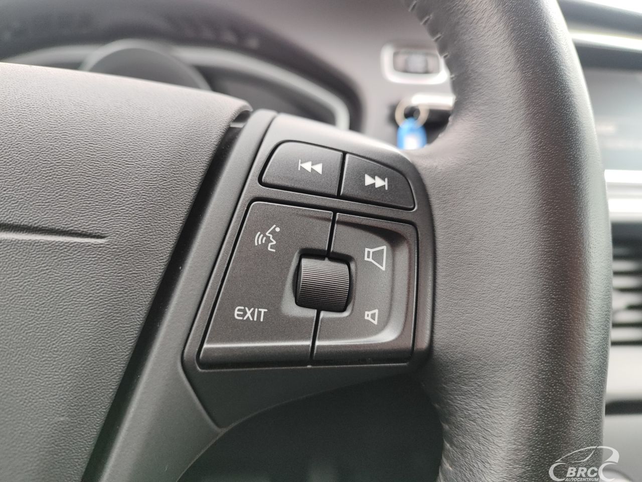 Volvo V40 | 22