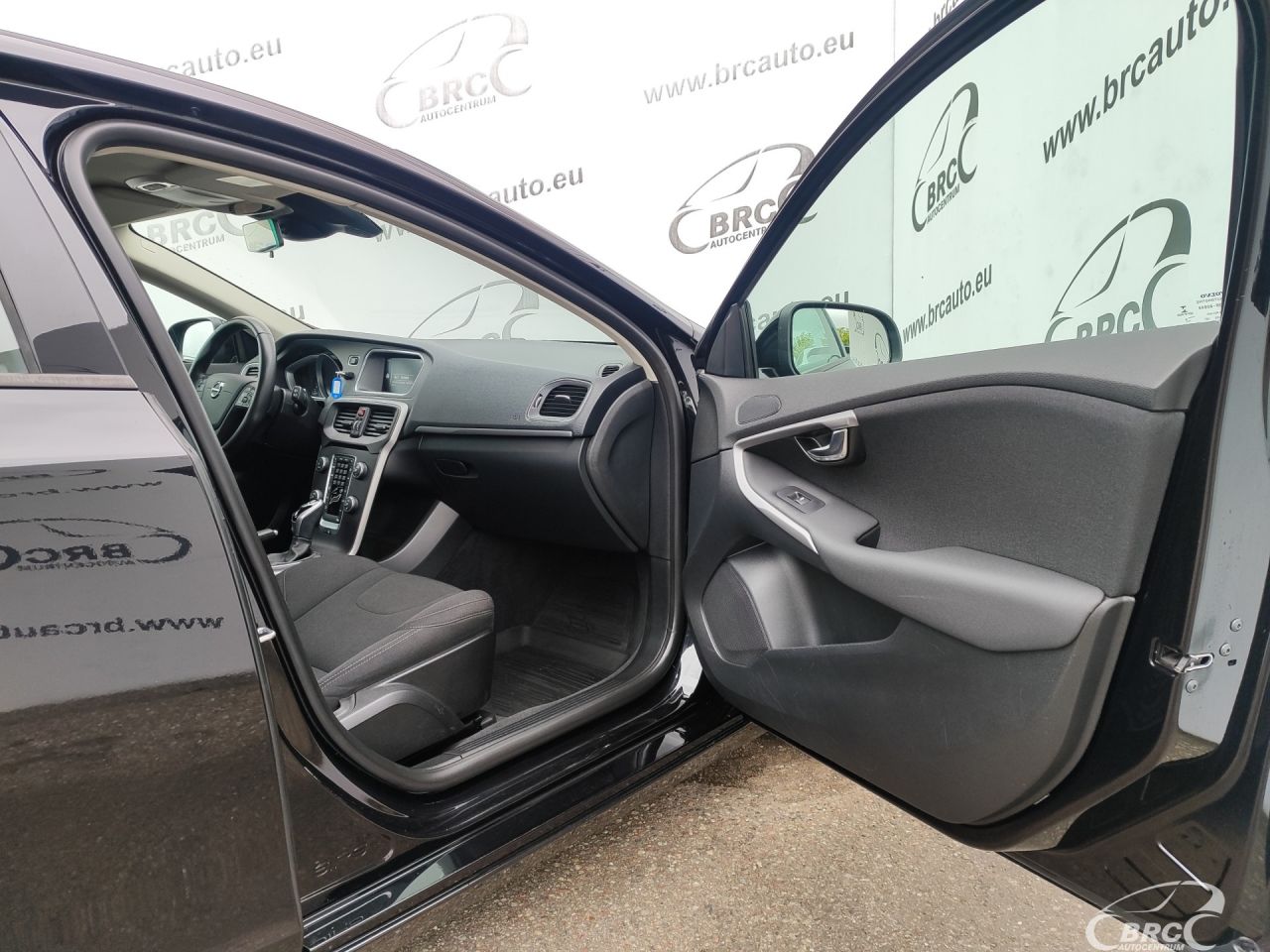 Volvo V40 | 6