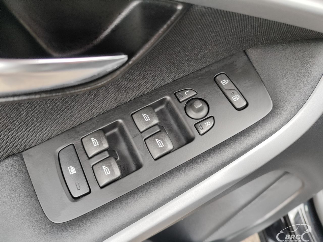 Volvo V40 | 15