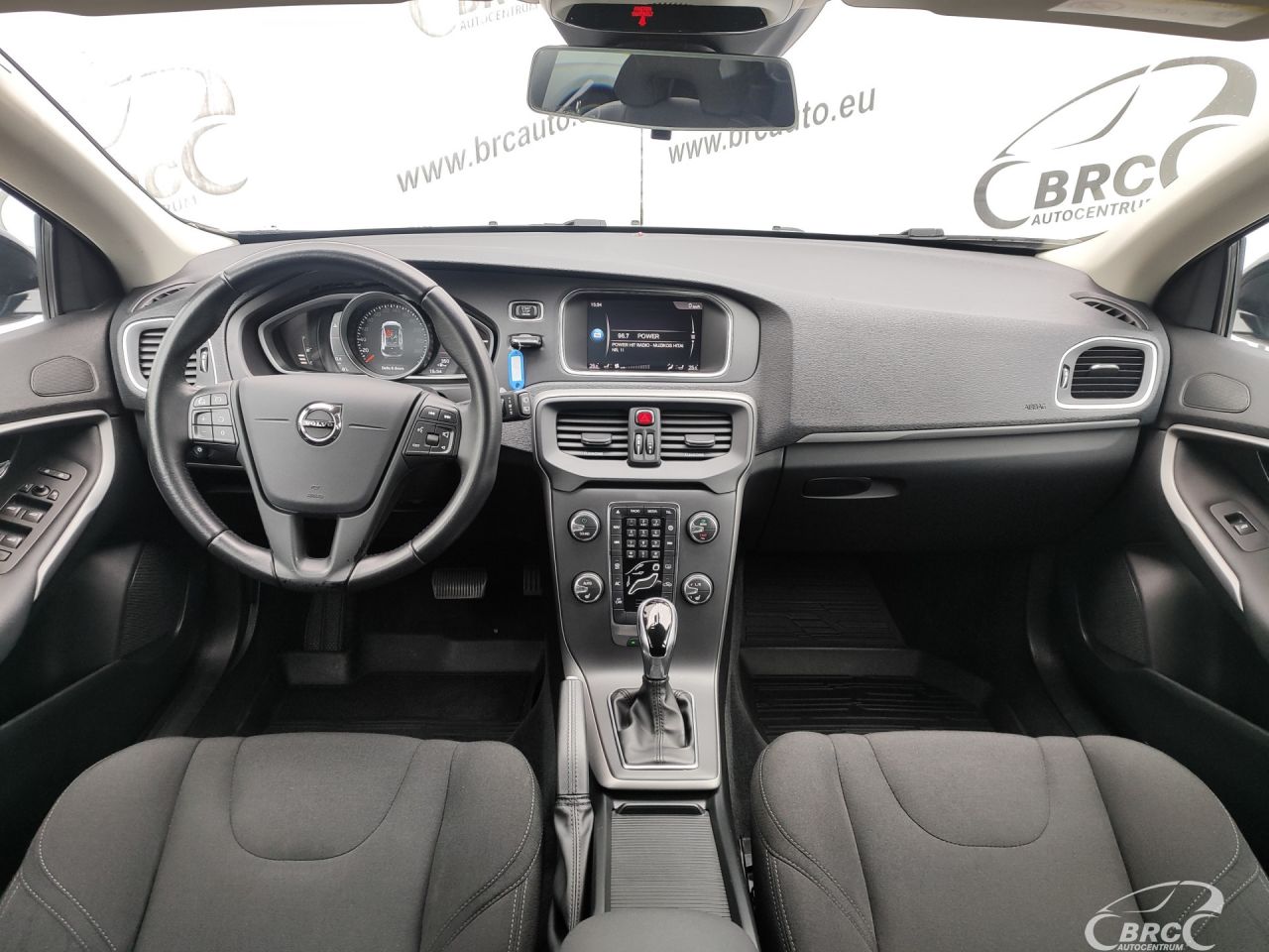 Volvo V40 | 3