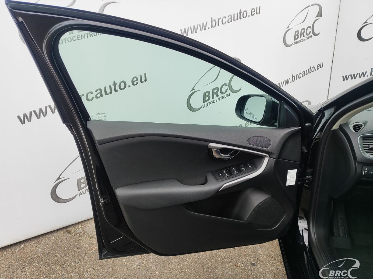 Volvo V40 | 5