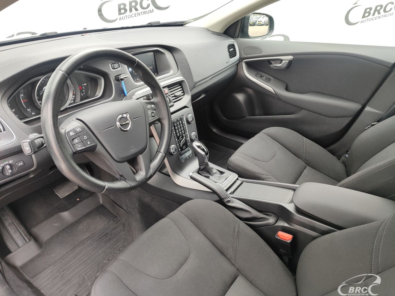 Volvo V40 | 18