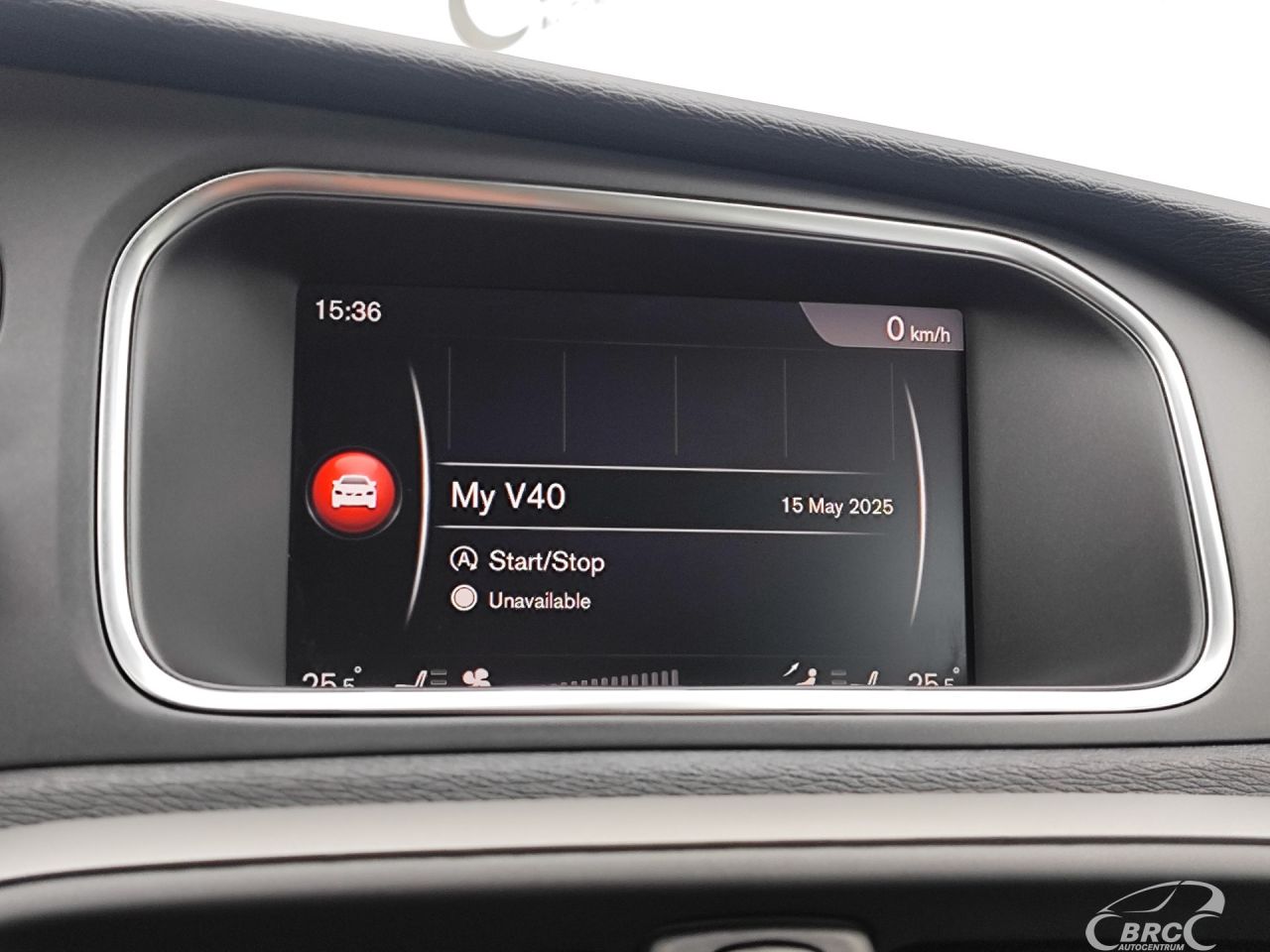 Volvo V40 | 33