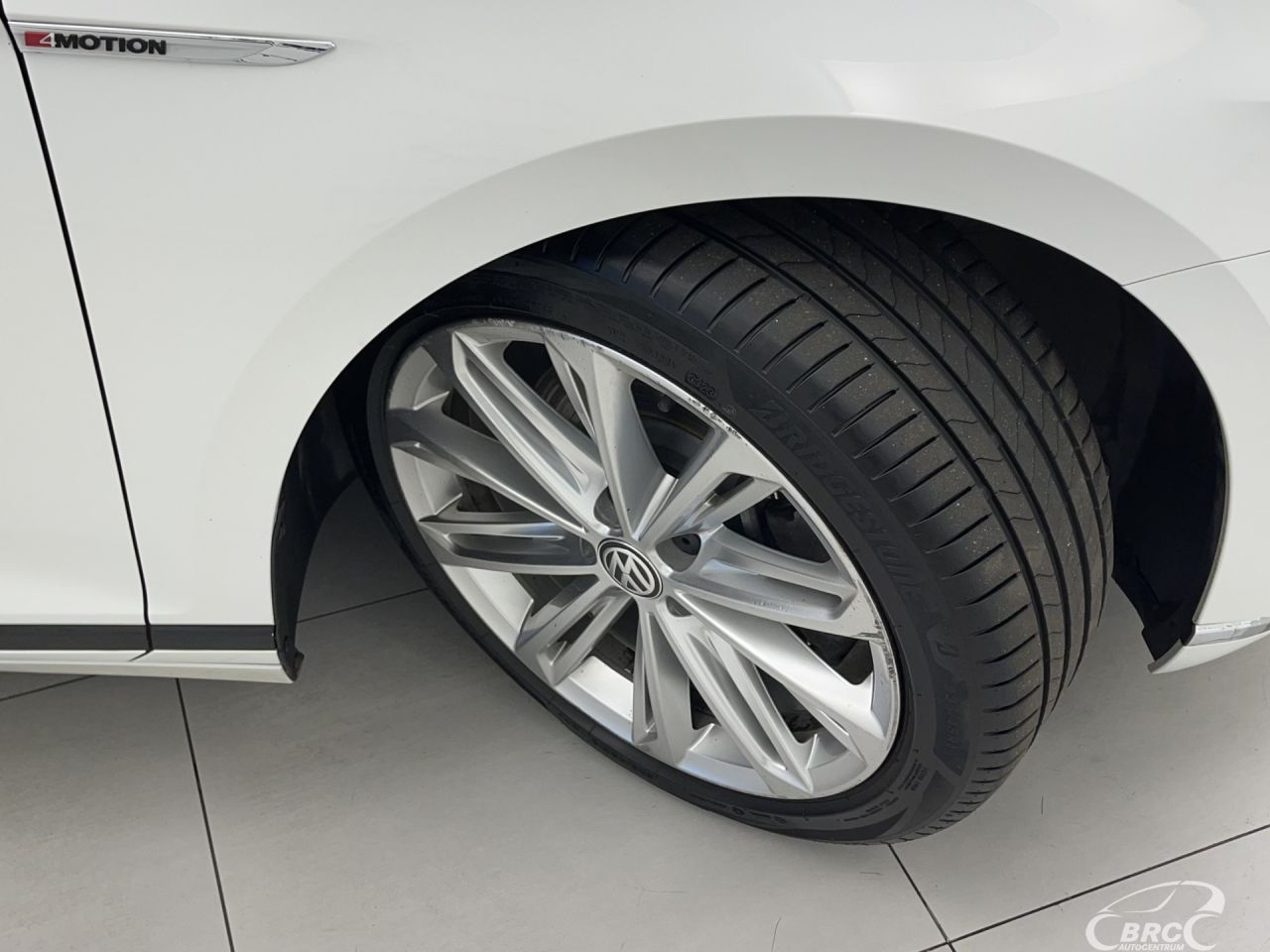 Volkswagen Passat | 44