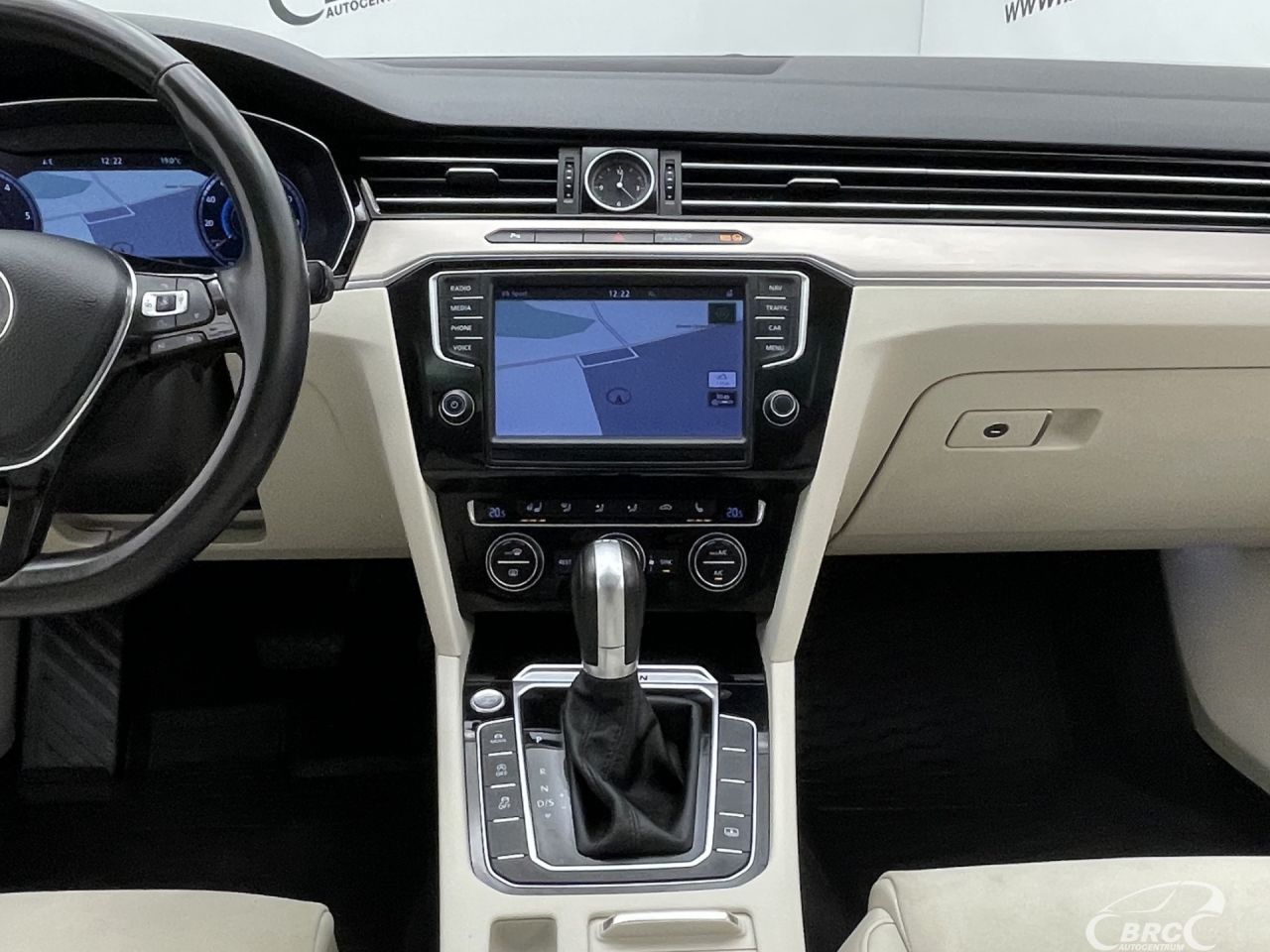 Volkswagen Passat | 15