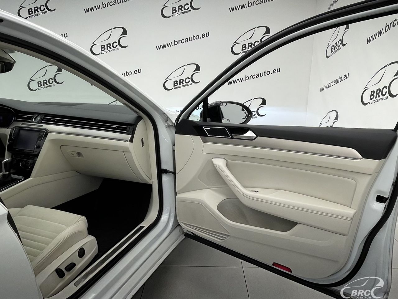 Volkswagen Passat | 7