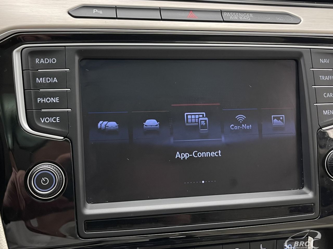 Volkswagen Passat | 38
