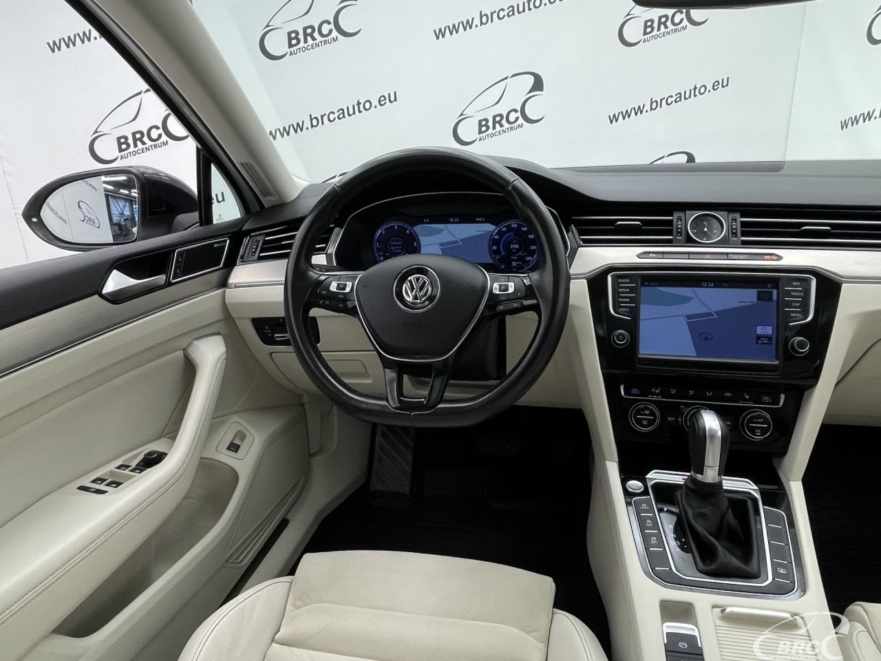 Volkswagen Passat | 14