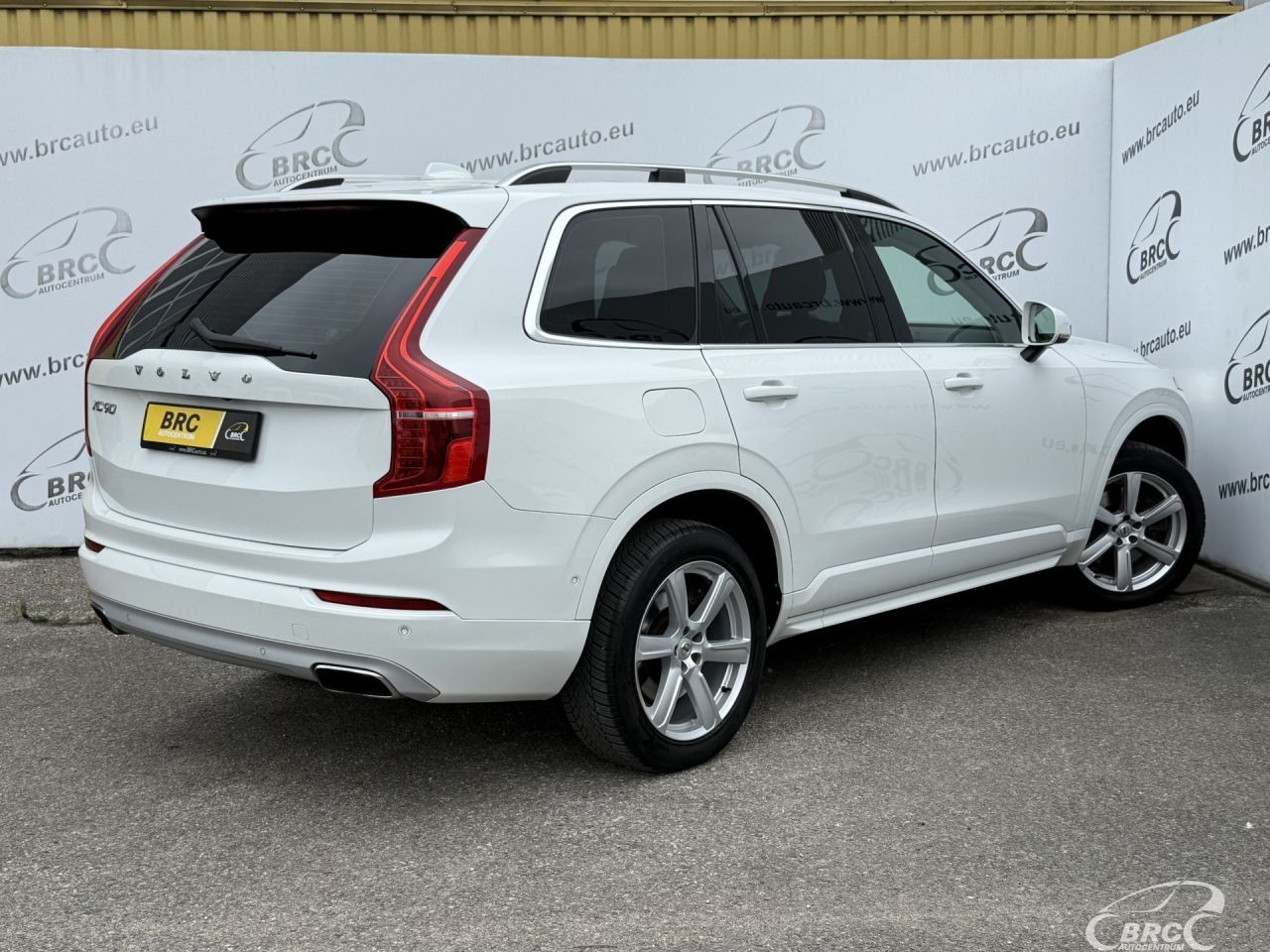 Volvo XC90 | 1