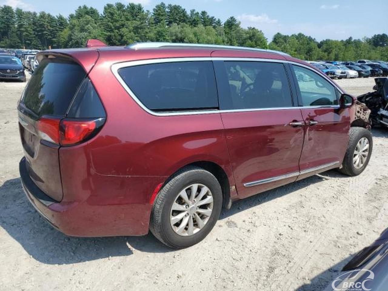 Chrysler Pacifica | 60